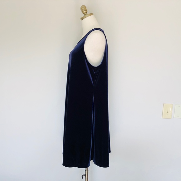 OLD NAVY Pullover Navy Blue Velvety Scoop Neck Extra Large Nightgown - Picture 7 of 7